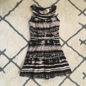 Abstract print sleeveless dress